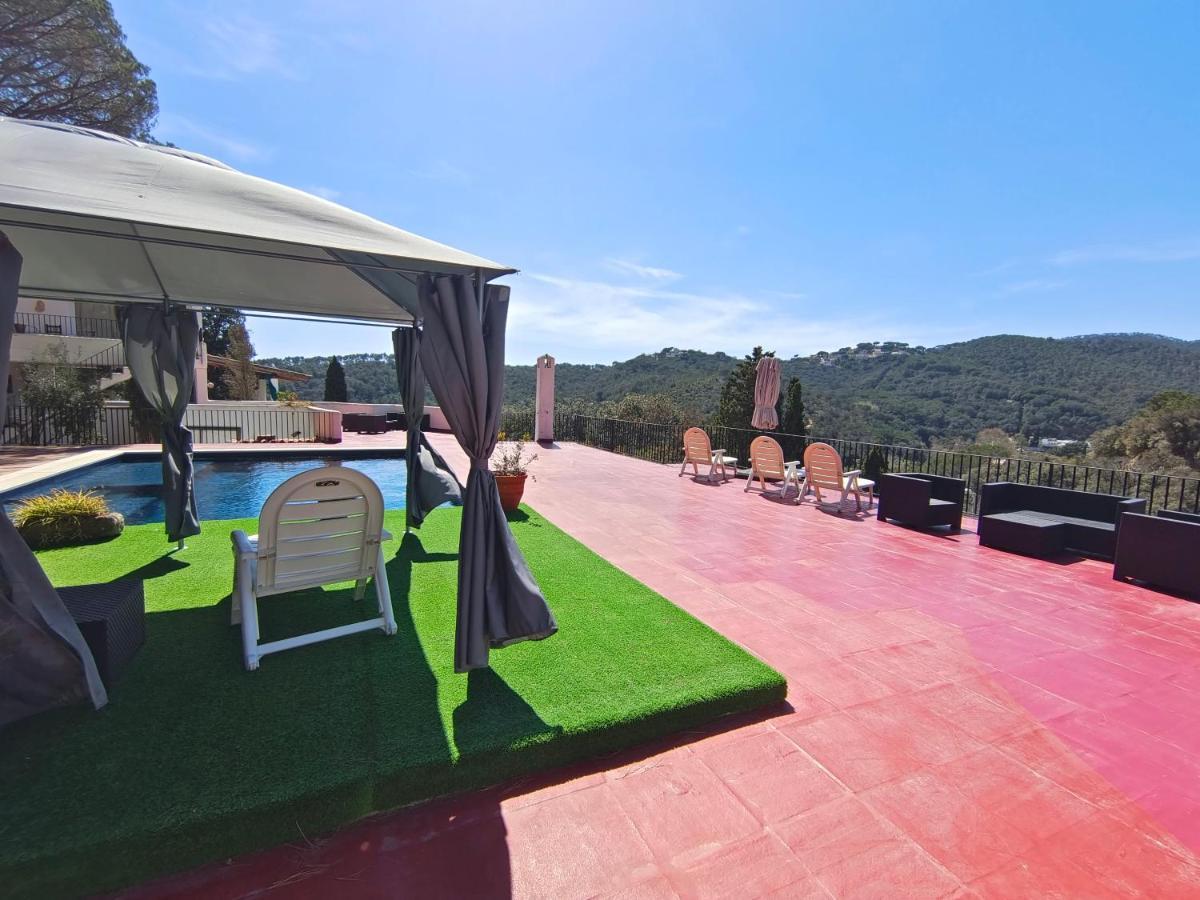 Villa Casa Mayabel - Magnifica - Piscina Y Jardin Sant Cebria de Vallalta